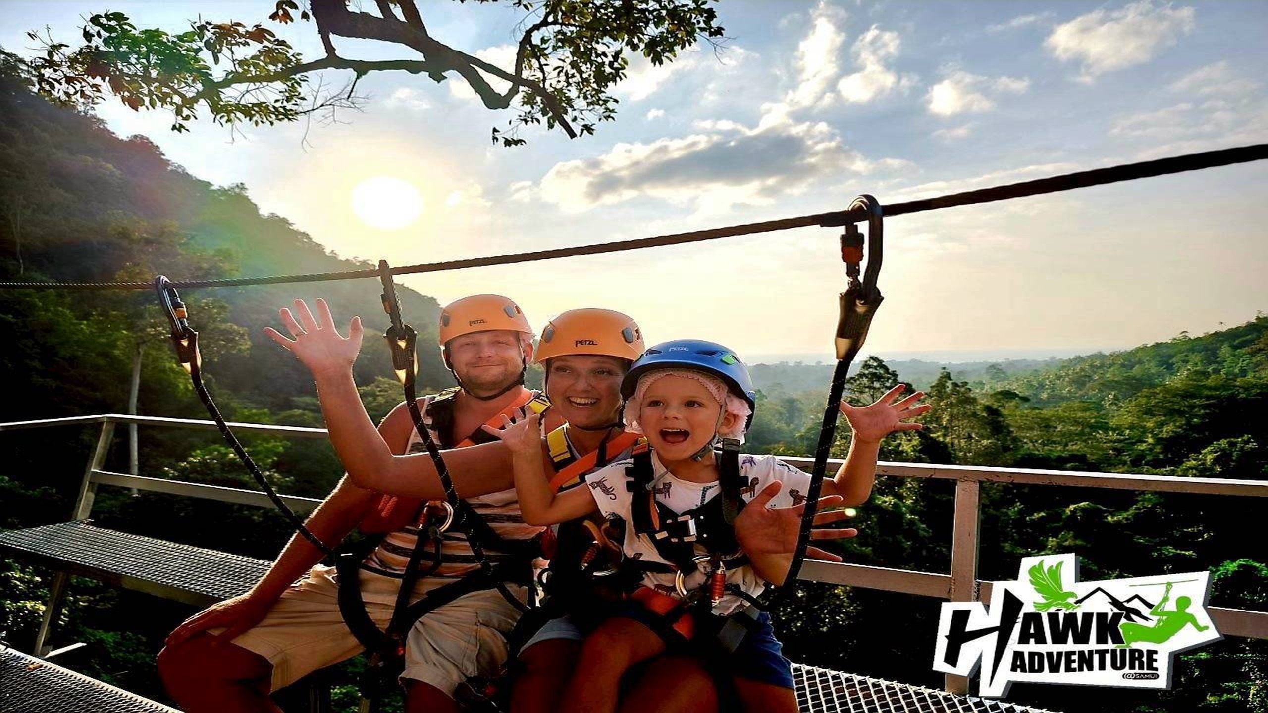 פארק אומגות בקוסמוי (Zipline).1